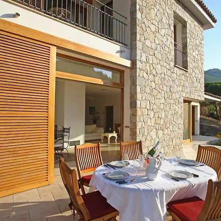 La Ghisonaise Guest house 3*