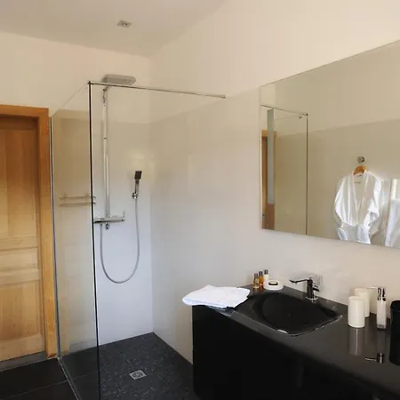 La Ghisonaise 3*