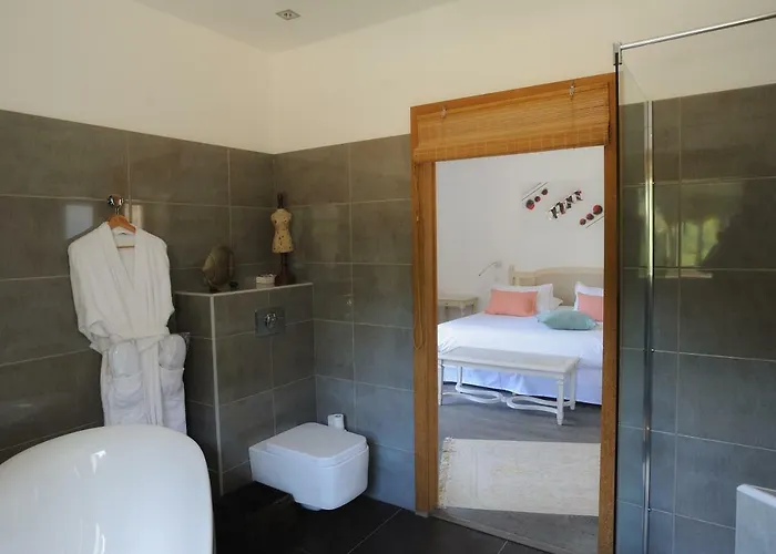 Guest house La Ghisonaise 3*