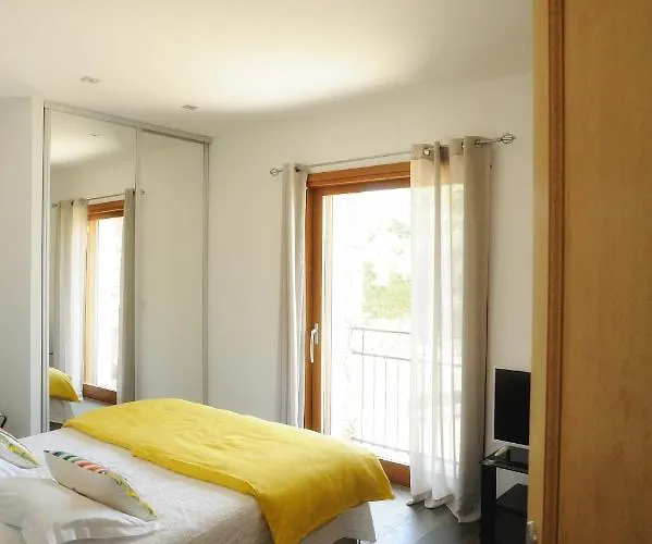 La Ghisonaise Guest house 3*
