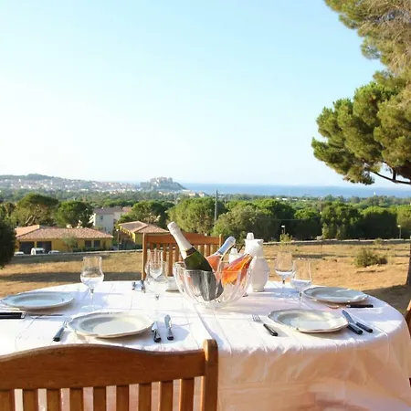 La Ghisonaise 3* Calvi (Corsica)