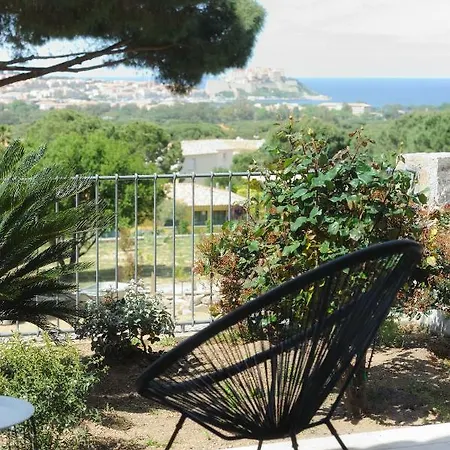 La Ghisonaise 3*