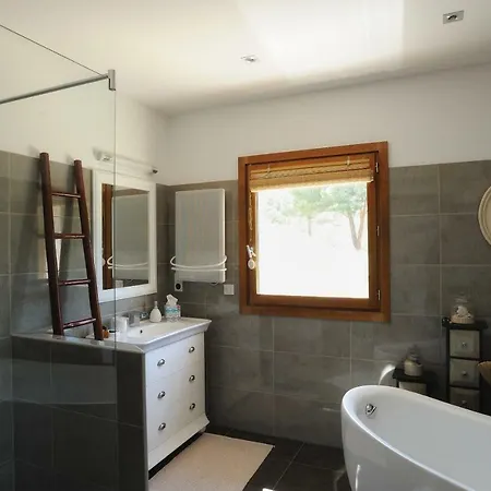 La Ghisonaise Pensionat Calvi (Corsica)