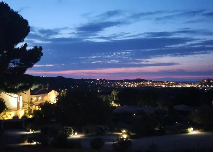 La Ghisonaise 3* Calvi (Corsica)